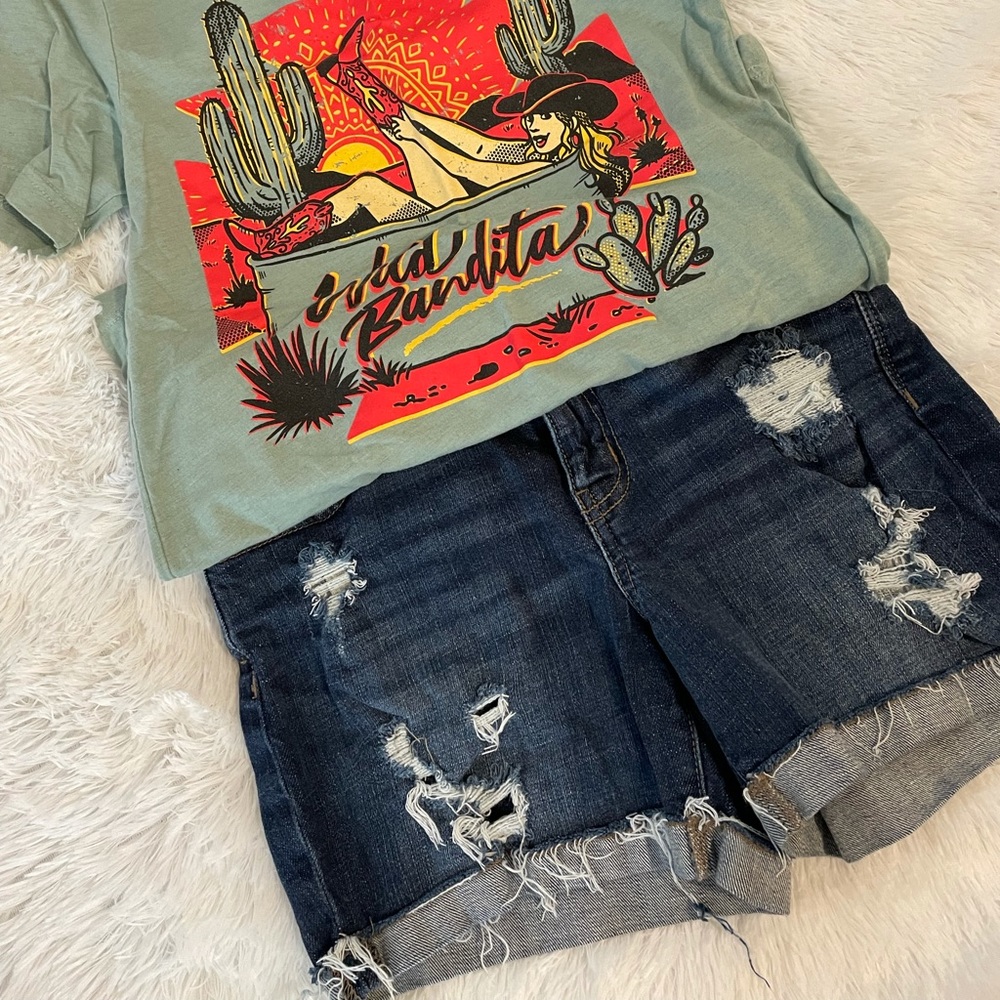 Size 6 shorts